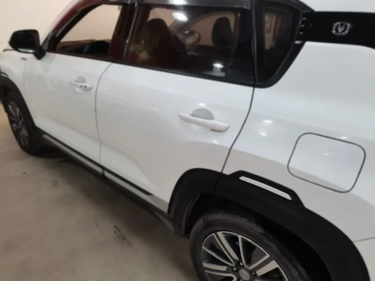 2019 ChangAn CS35 Plus 1.6L 128HP L4 6AT,autocango,china used car exporter,china ev exporter,chinese used car exporter,chinese used ev exporter