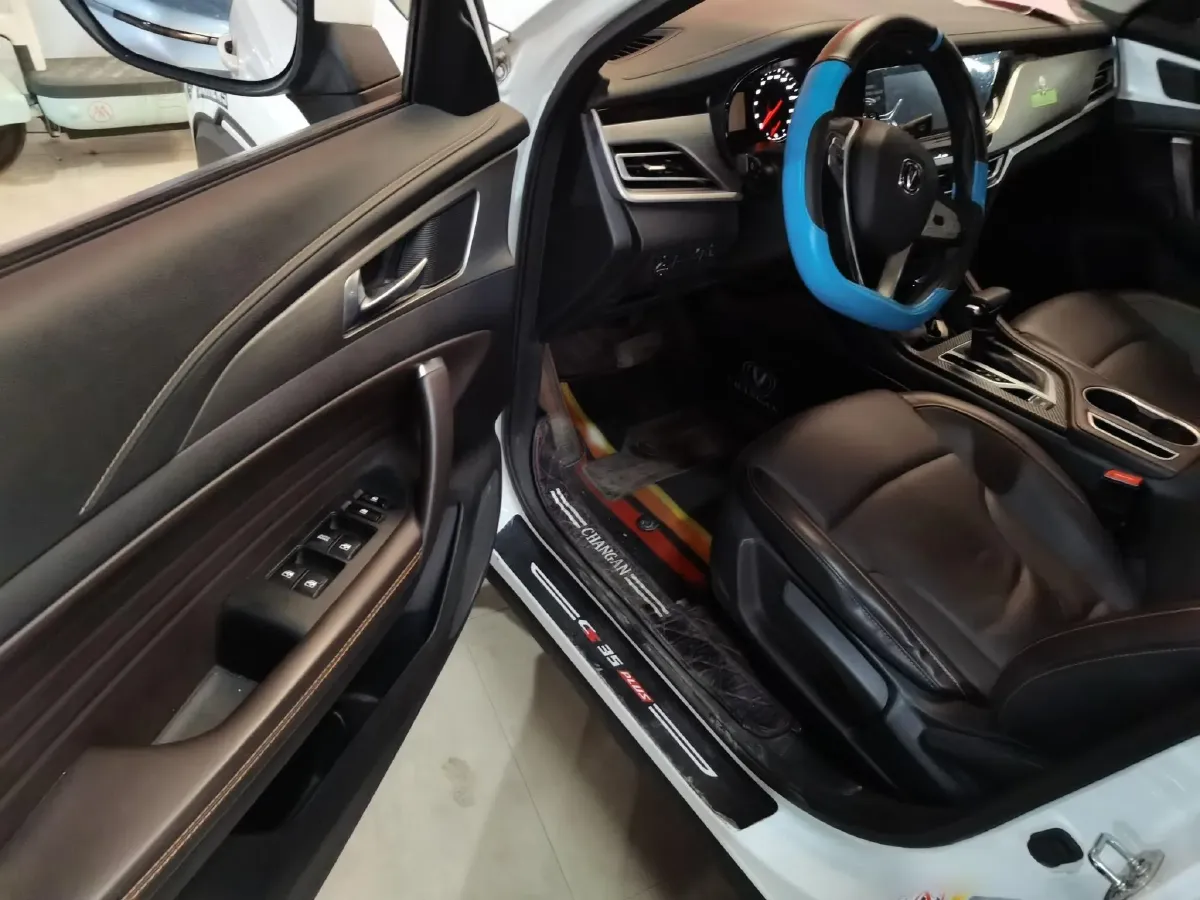 2019 ChangAn CS35 Plus 1.6L 128HP L4 6AT,autocango,china used car exporter,china ev exporter,chinese used car exporter,chinese used ev exporter