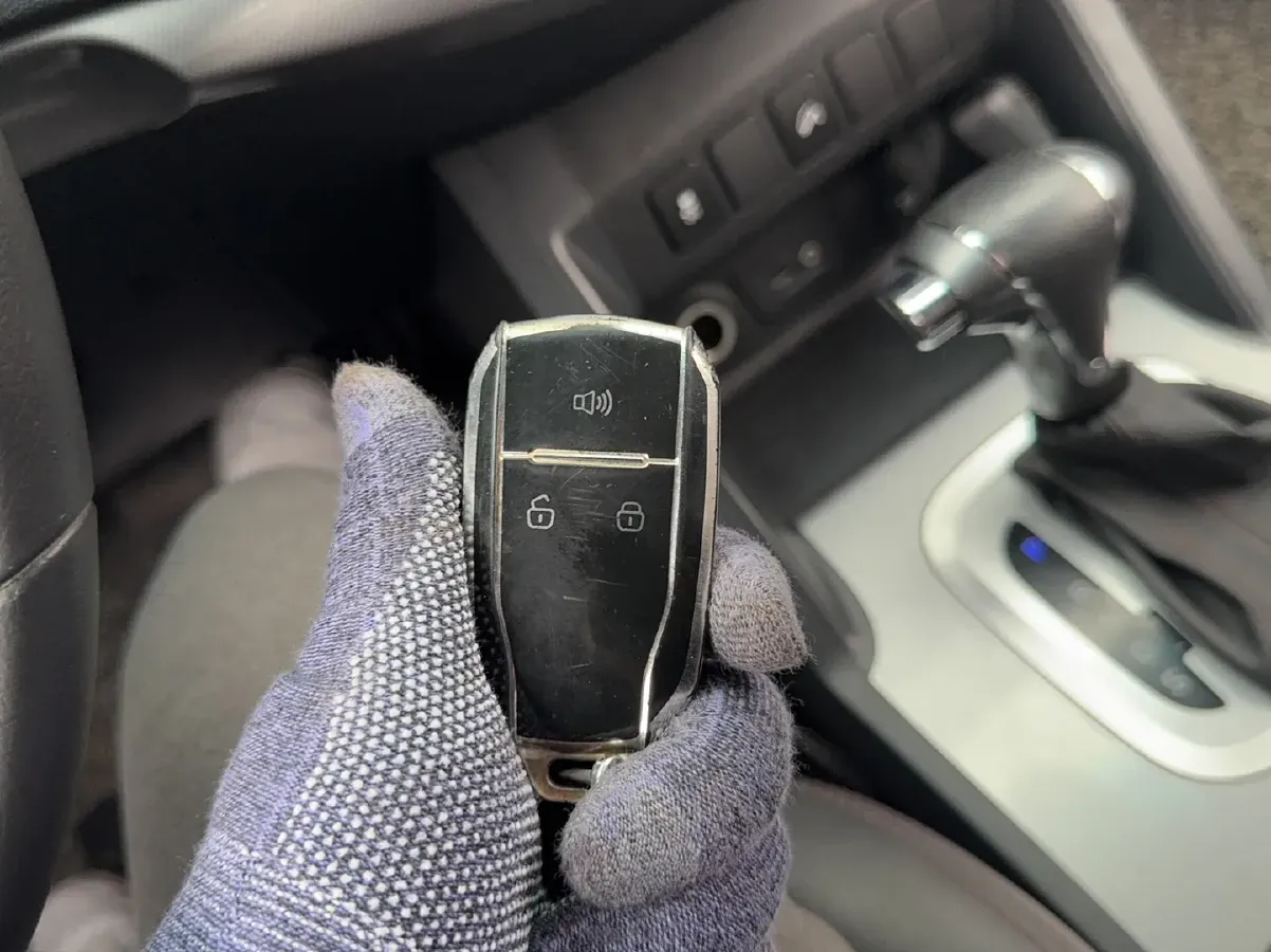 2015 JAC Refine S5 1.5T 174HP L4 6DCT,autocango,china used car exporter,china ev exporter,chinese used car exporter,chinese used ev exporter