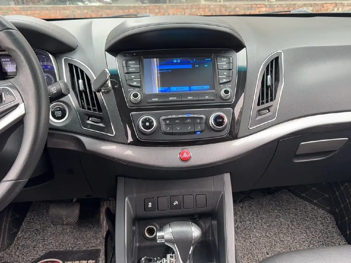 2015 JAC Refine S5 1.5T 174HP L4 6DCT,autocango,china used car exporter,china ev exporter,chinese used car exporter,chinese used ev exporter