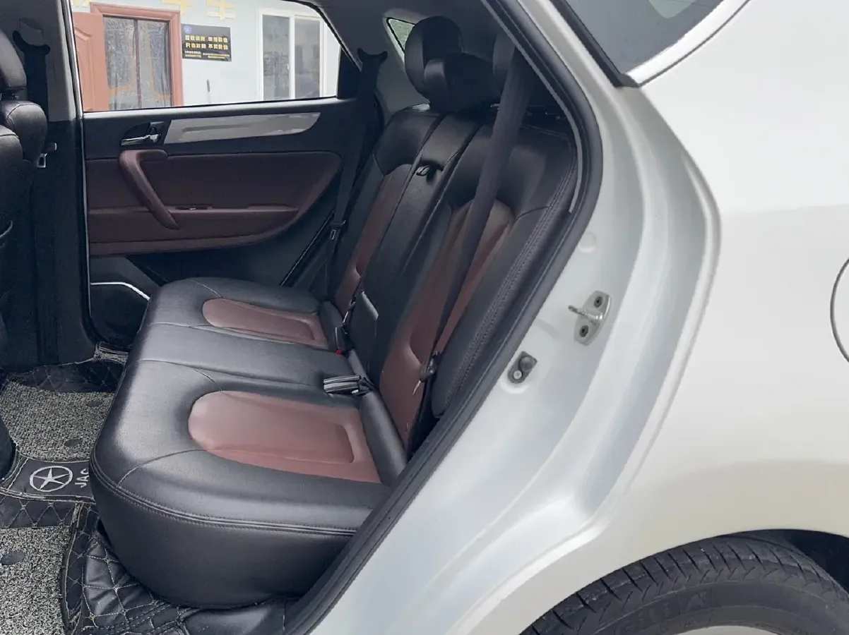 2015 JAC Refine S5 1.5T 174HP L4 6DCT,autocango,china used car exporter,china ev exporter,chinese used car exporter,chinese used ev exporter