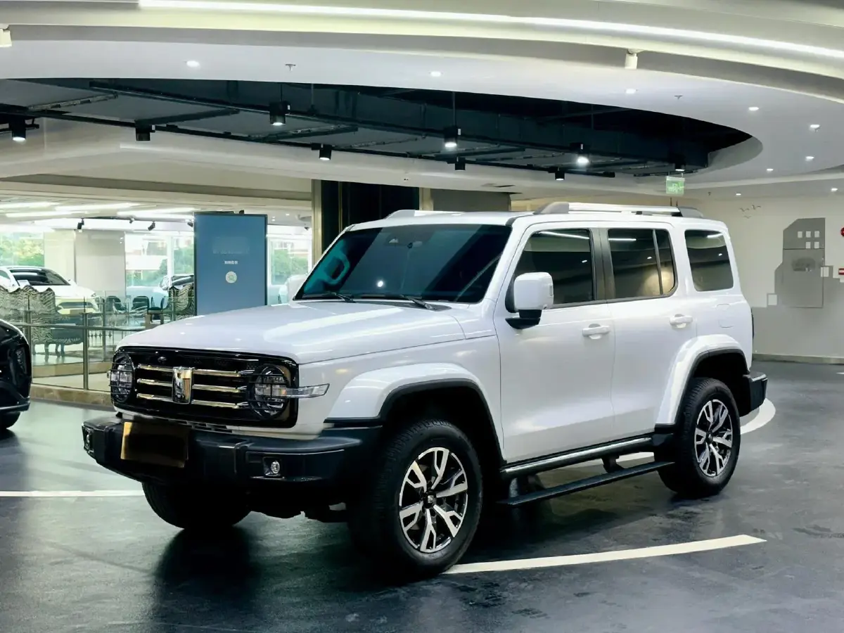 2021 Tank 300 2.0T 227HP L4 8AT