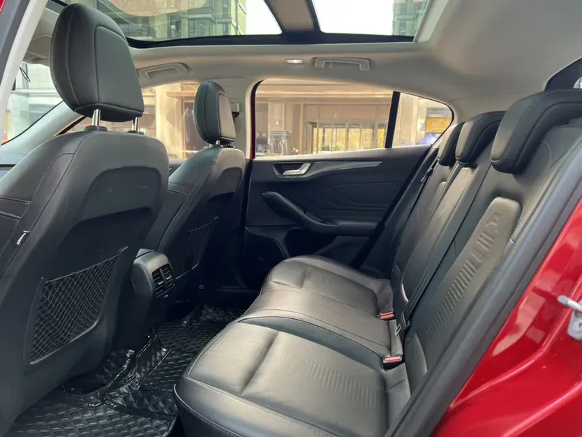 2020 Ford Focus Active 1.5T 174HP L3 8AT,autocango,china used car exporter,china ev exporter,chinese used car exporter,chinese used ev exporter