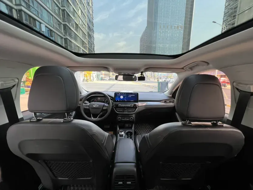 2020 Ford Focus Active 1.5T 174HP L3 8AT,autocango,china used car exporter,china ev exporter,chinese used car exporter,chinese used ev exporter