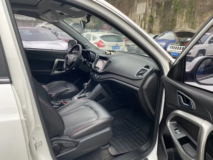 2016 Chery Tiggo 5 2.0L 139HP L4 CVT,autocango,china used car exporter,china ev exporter,chinese used car exporter,chinese used ev exporter