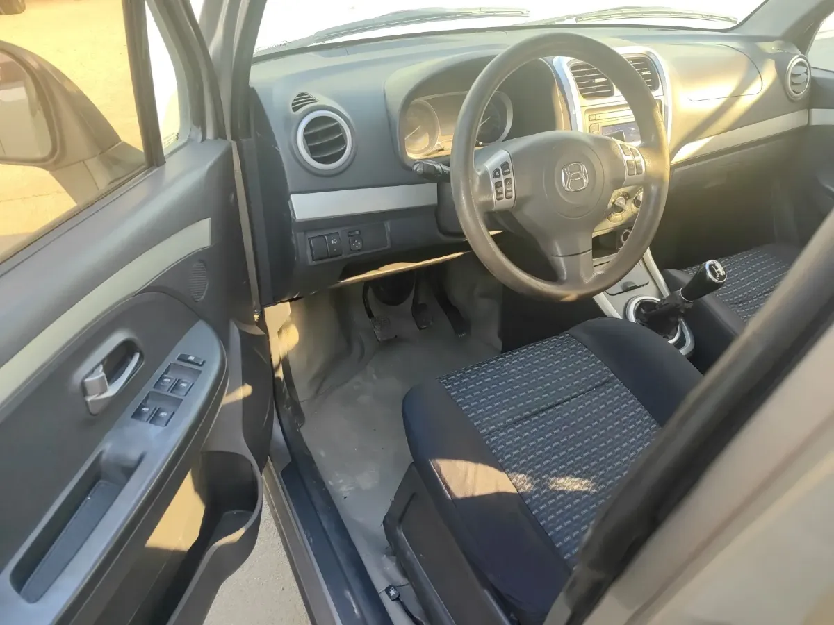 2015 Suzuki Wagon R X5 1.4L 97HP L4 5MT,autocango,china used car exporter,china ev exporter,chinese used car exporter,chinese used ev exporter