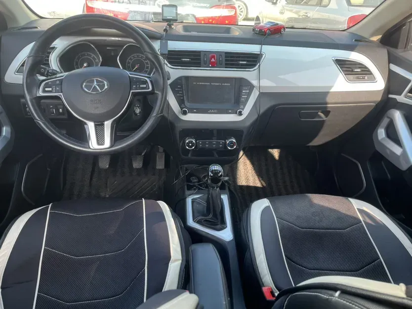 2015 JAC Refine S2 1.5L 113HP L4 5MT,autocango,china used car exporter,china ev exporter,chinese used car exporter,chinese used ev exporter