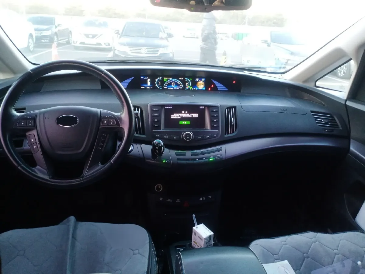 2017 BYD e6 BEV 82KWH,autocango,china used car exporter,china ev exporter,chinese used car exporter,chinese used ev exporter