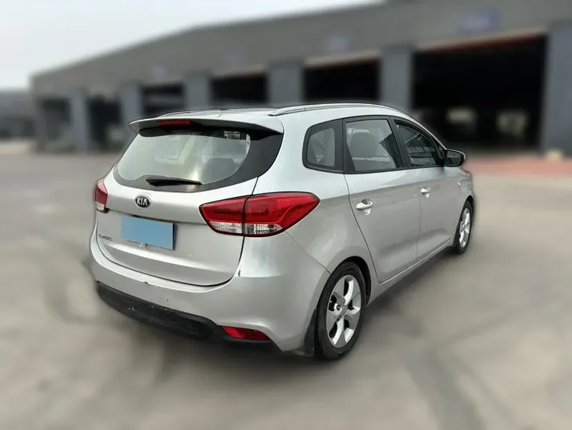 2013 Kia Carens 2.0L 152HP L4 6AT,autocango,china used car exporter,china ev exporter,chinese used car exporter,chinese used ev exporter