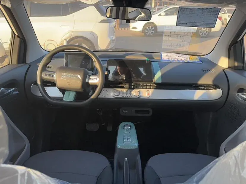 2023 ChangAn Lumin BEV 28.08KWH,autocango,china used car exporter,china ev exporter,chinese used car exporter,chinese used ev exporter