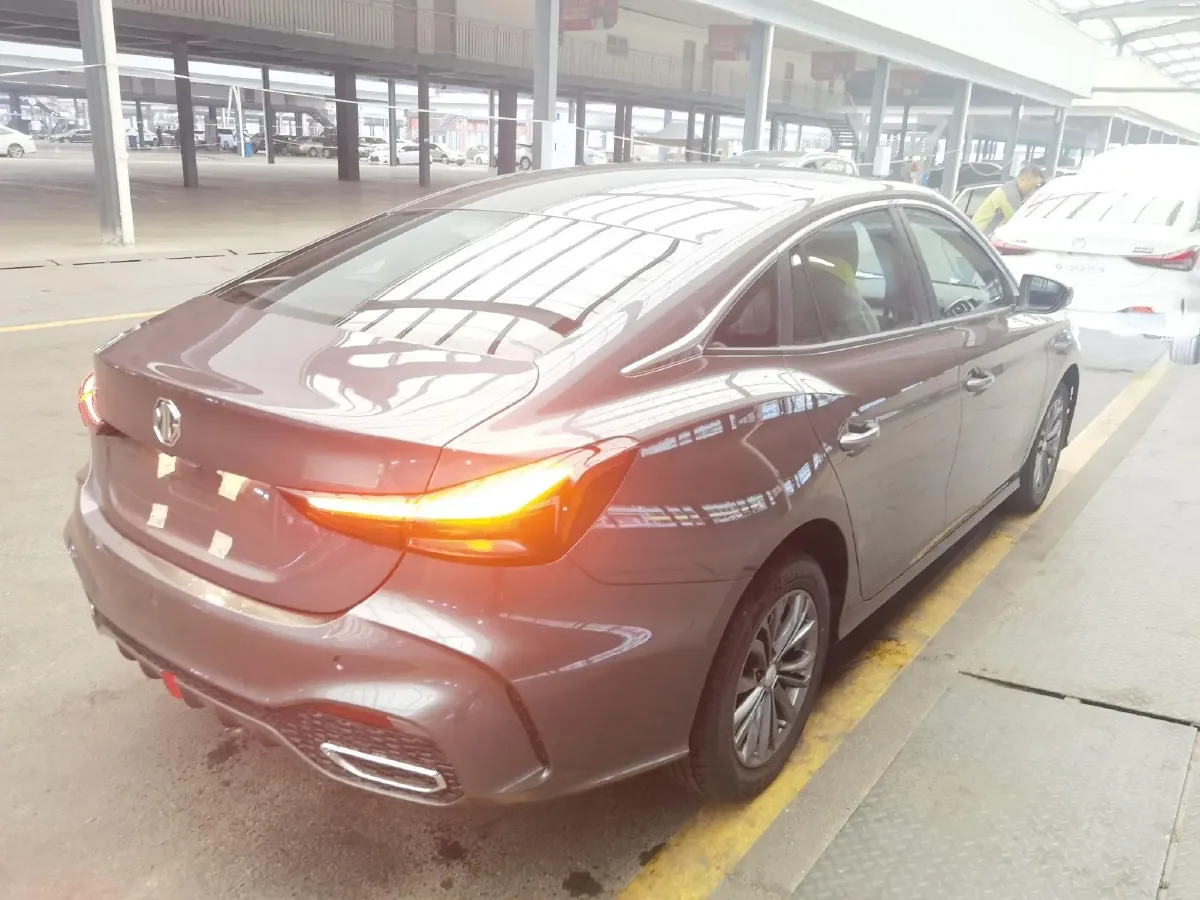 2025 MG 5 1.5L 129HP L4 CVT,autocango,china used car exporter,china ev exporter,chinese used car exporter,chinese used ev exporter