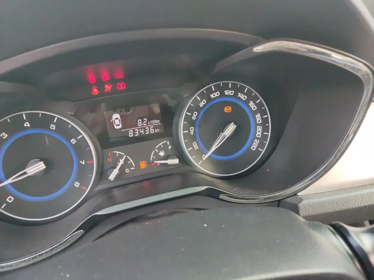 2016 ChangAn Alsvin V7 1.6L 124HP L4 5MT,autocango,china used car exporter,china ev exporter,chinese used car exporter,chinese used ev exporter