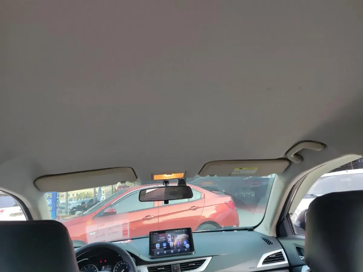 2016 ChangAn Alsvin V7 1.6L 124HP L4 5MT,autocango,china used car exporter,china ev exporter,chinese used car exporter,chinese used ev exporter