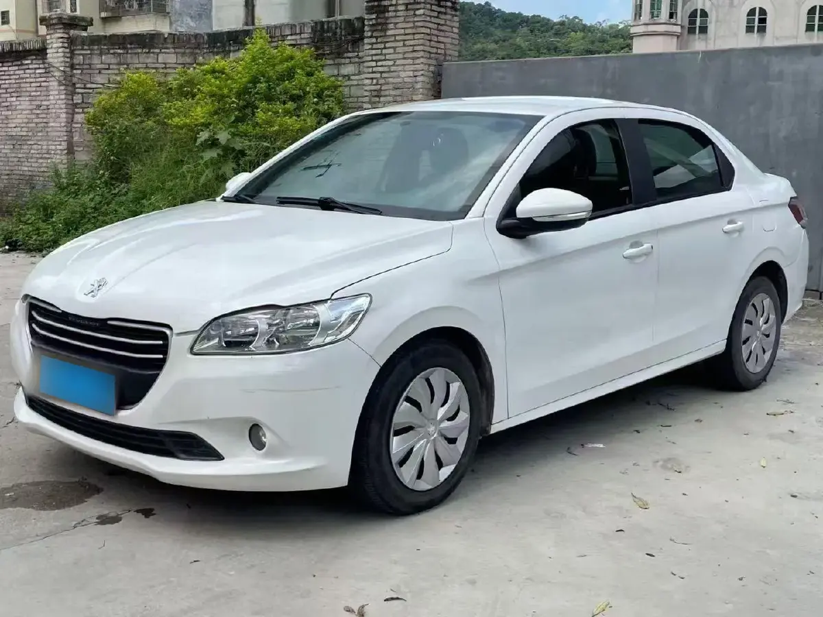 2016 Peugeot 301 1.6L 117HP L4 6AT