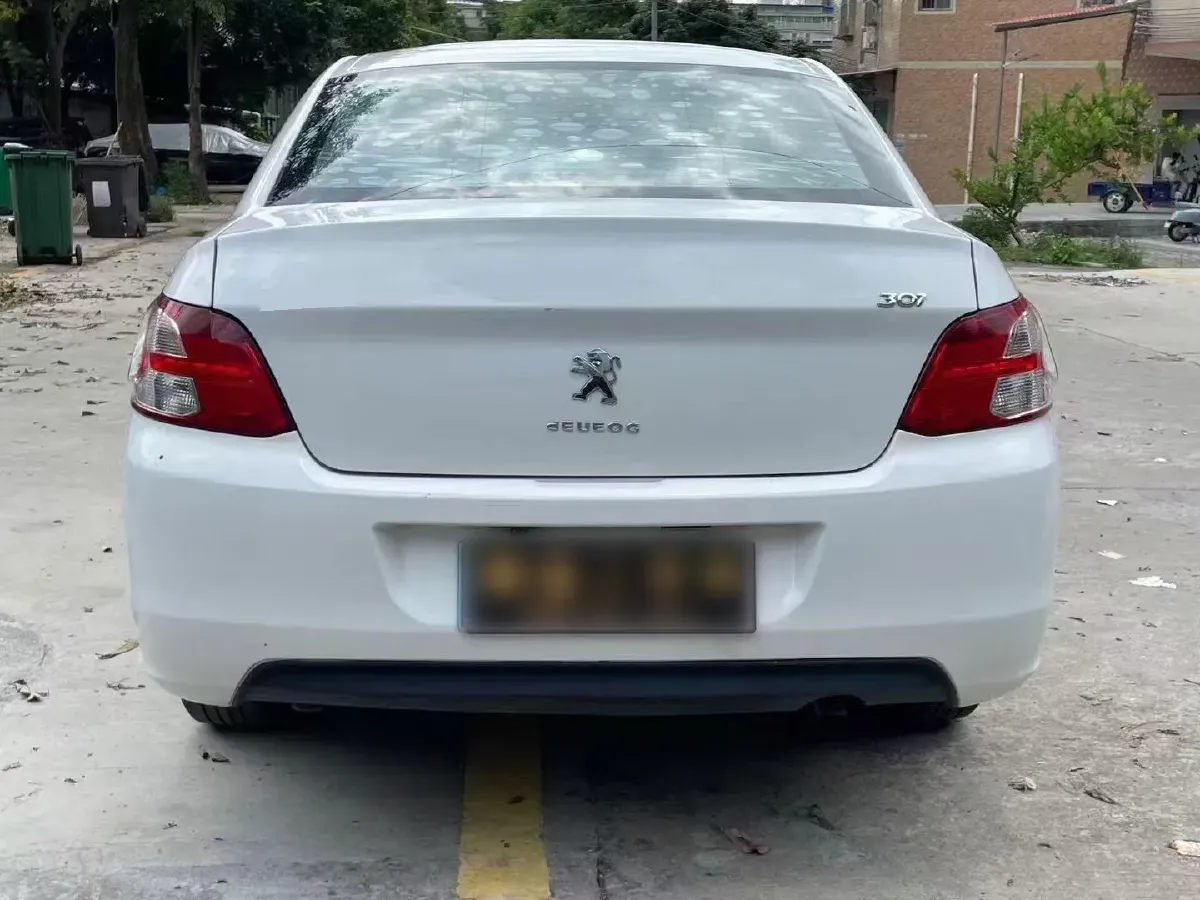 2016 Peugeot 301 1.6L 117HP L4 6AT,autocango,china used car exporter,china ev exporter,chinese used car exporter,chinese used ev exporter