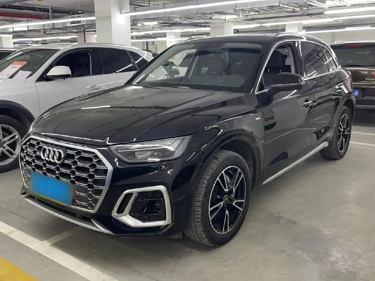 2022 Audi Q5L 2.0T 190HP L4 7DCT