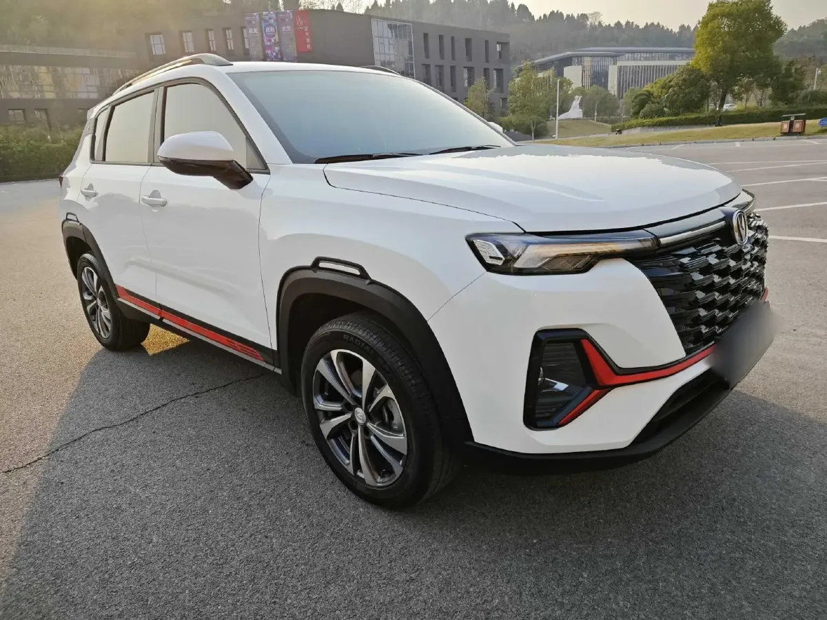 2024 ChangAn CS35 Plus 1.4T 160HP L4 7DCT,autocango,china used car exporter,china ev exporter,chinese used car exporter,chinese used ev exporter