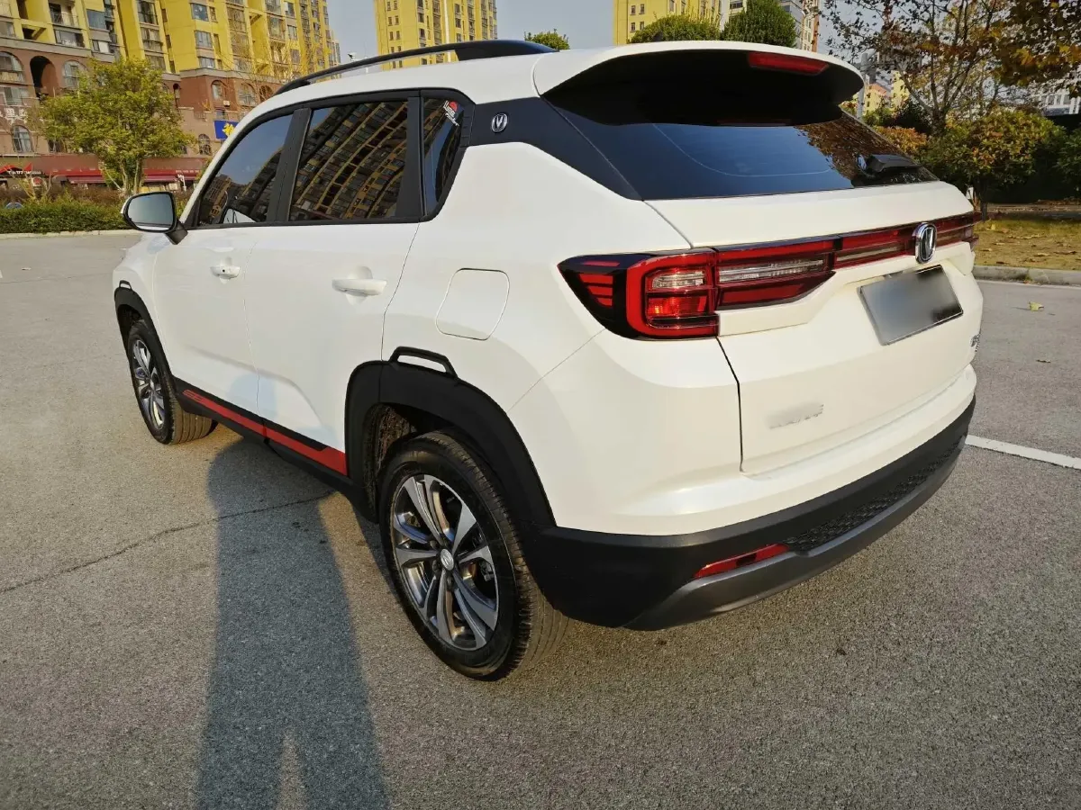 2024 ChangAn CS35 Plus 1.4T 160HP L4 7DCT,autocango,china used car exporter,china ev exporter,chinese used car exporter,chinese used ev exporter
