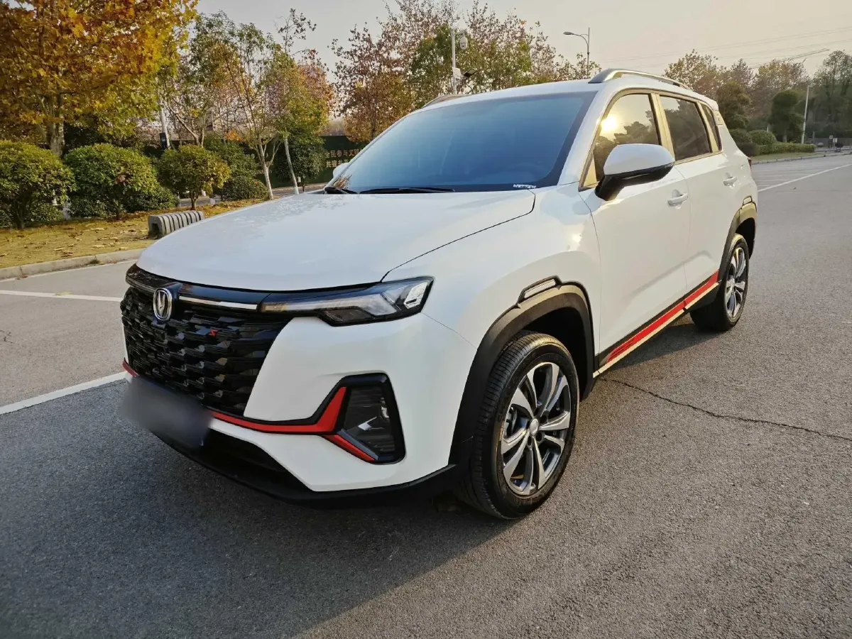2024 ChangAn CS35 Plus 1.4T 160HP L4 7DCT,autocango,china used car exporter,china ev exporter,chinese used car exporter,chinese used ev exporter