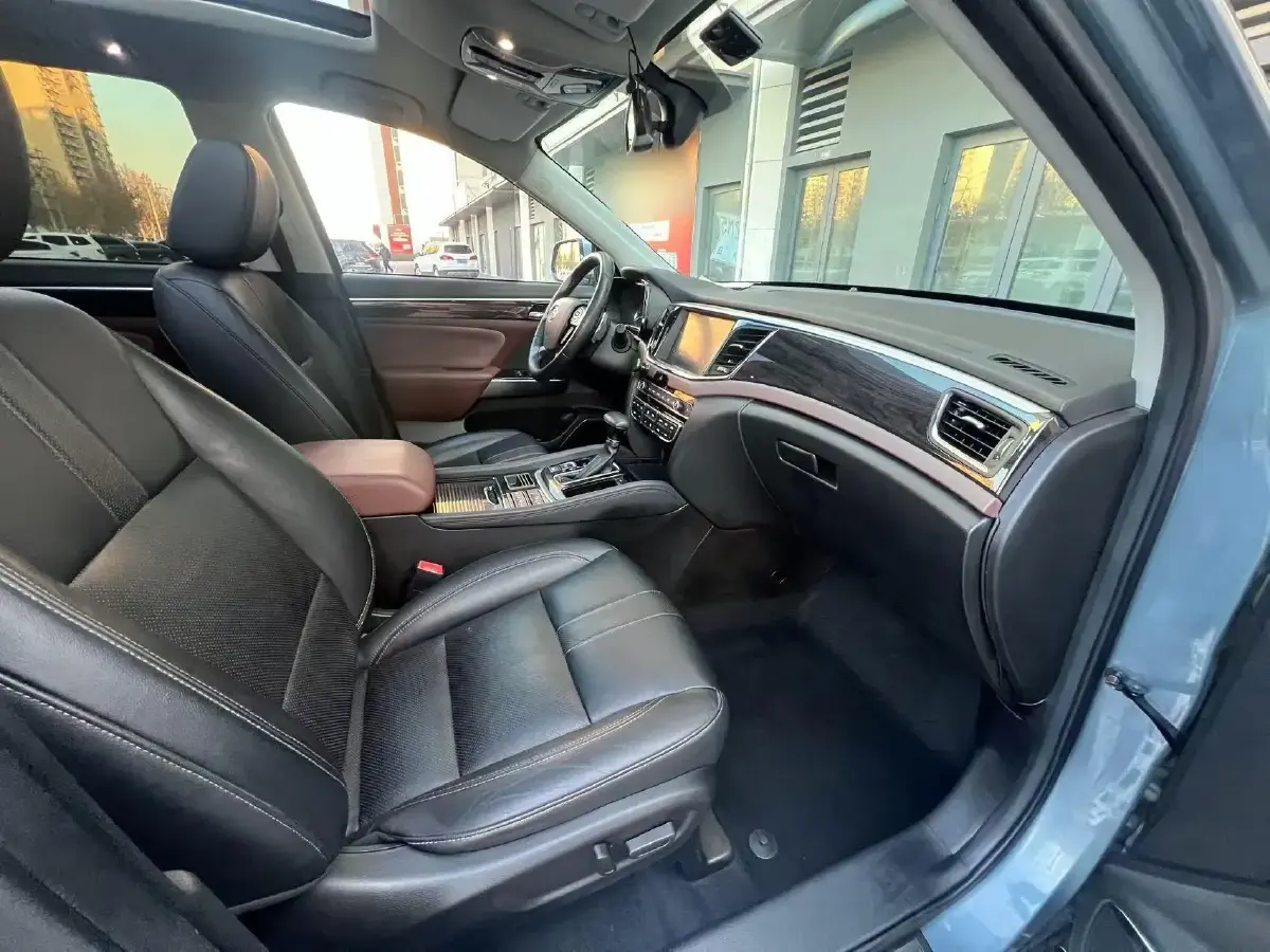2017 GAC Trumpchi GS8 2.0T 201HP L4 6AT,autocango,china used car exporter,china ev exporter,chinese used car exporter,chinese used ev exporter