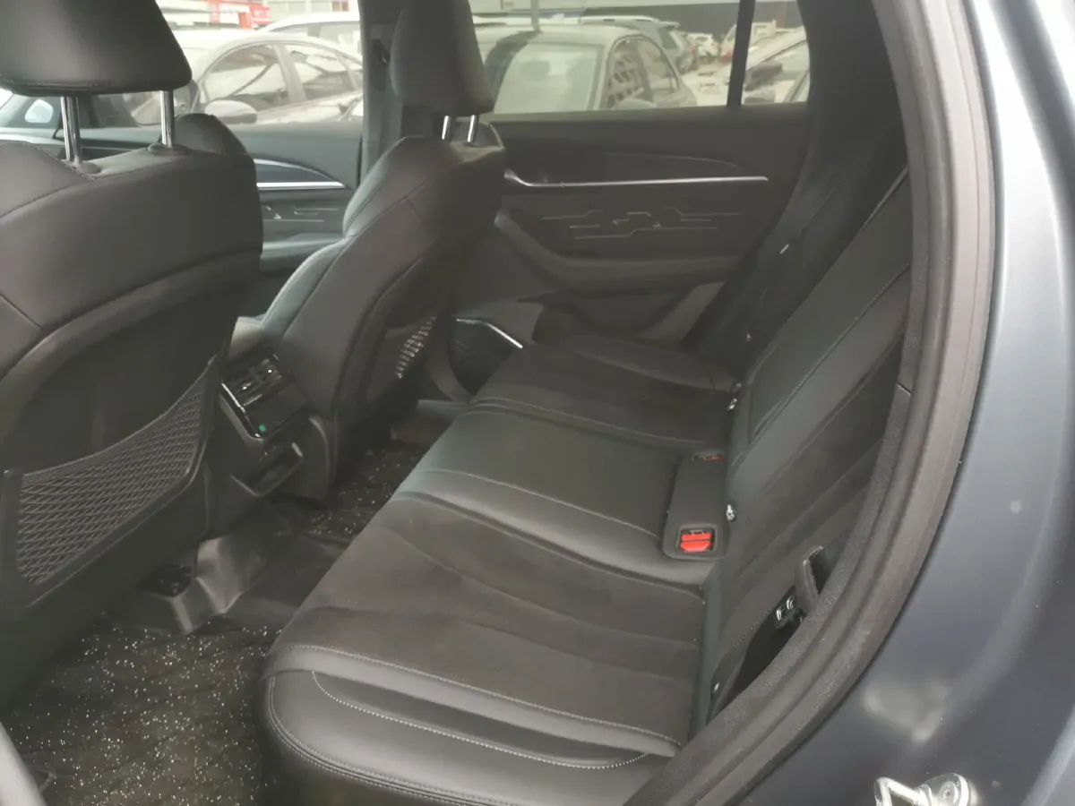 2023 Geely Monjaro 2.0T 238HP L4 8AT,autocango,china used car exporter,china ev exporter,chinese used car exporter,chinese used ev exporter