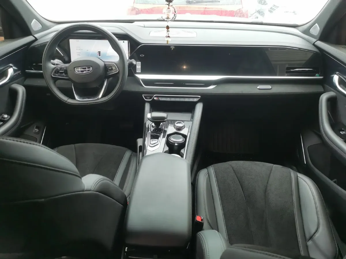 2023 Geely Monjaro 2.0T 238HP L4 8AT,autocango,china used car exporter,china ev exporter,chinese used car exporter,chinese used ev exporter