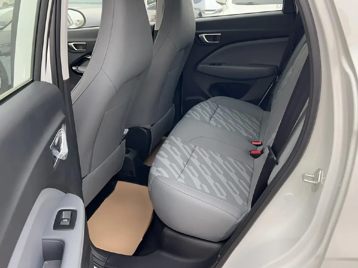 2024 Leapmotor T03 BEV 41.3KWH,autocango,china used car exporter,china ev exporter,chinese used car exporter,chinese used ev exporter