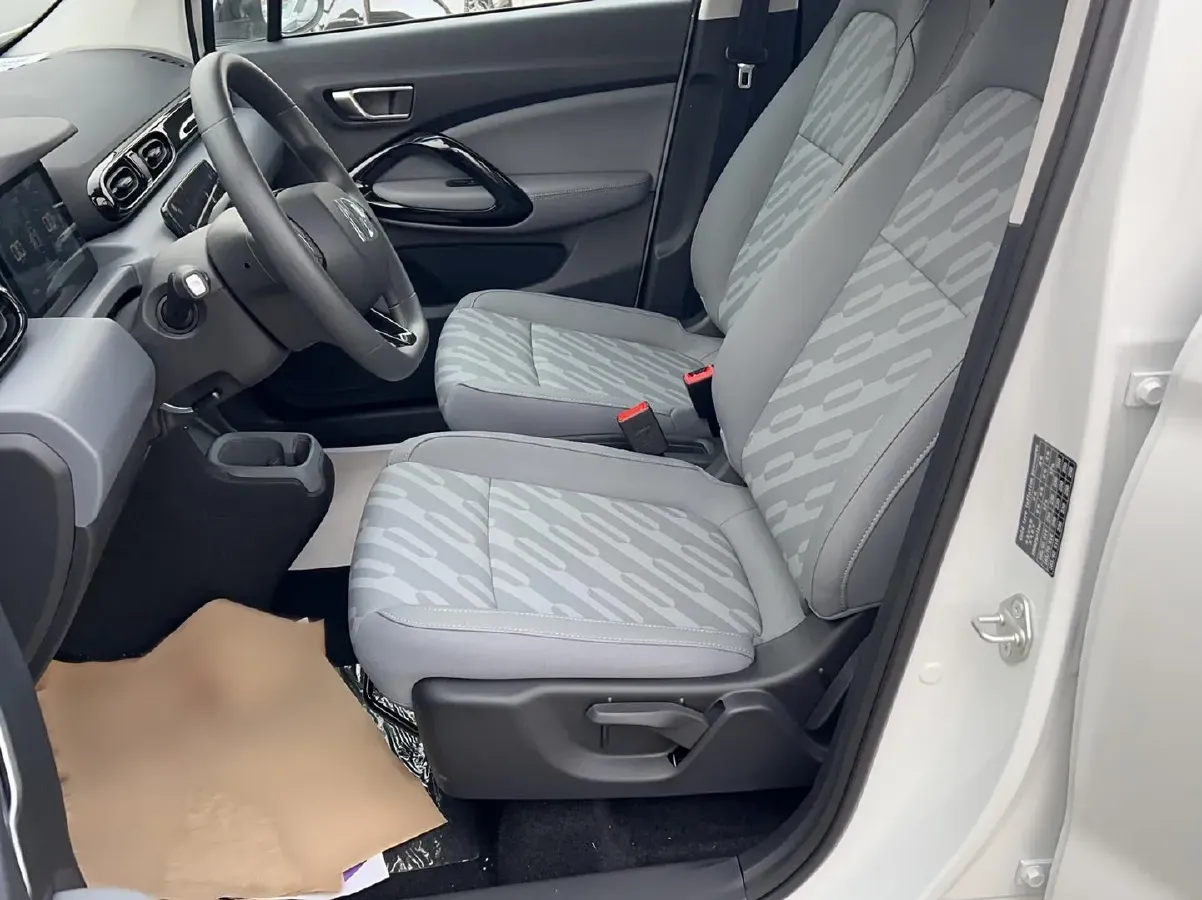 2024 Leapmotor T03 BEV 41.3KWH,autocango,china used car exporter,china ev exporter,chinese used car exporter,chinese used ev exporter