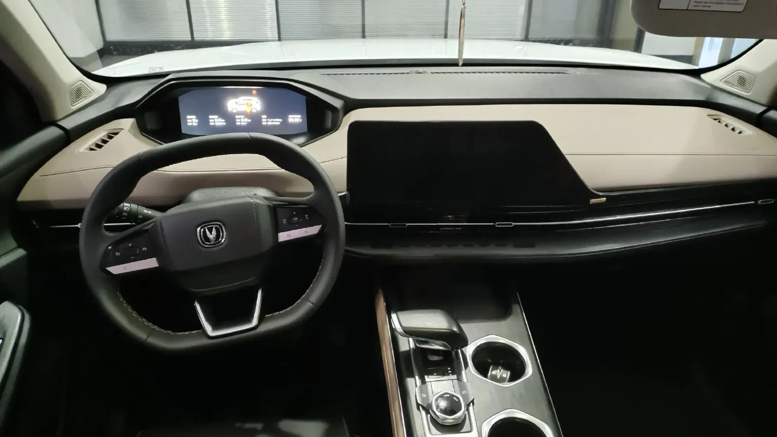 2022 ChangAn CS55 Plus 1.5T 188HP L4 7DCT,autocango,china used car exporter,china ev exporter,chinese used car exporter,chinese used ev exporter