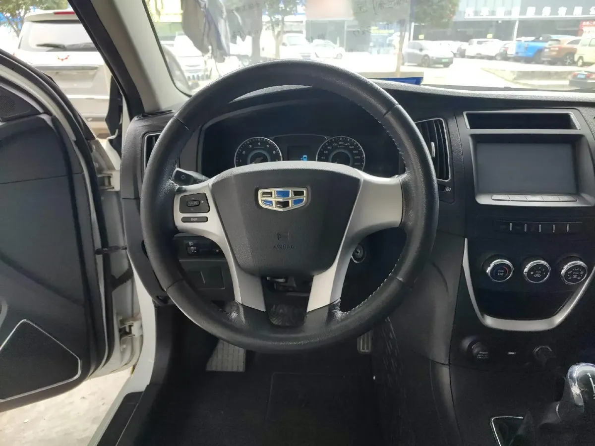 2015 Geely Vision 1.5L 109HP L4 5MT,autocango,china used car exporter,china ev exporter,chinese used car exporter,chinese used ev exporter