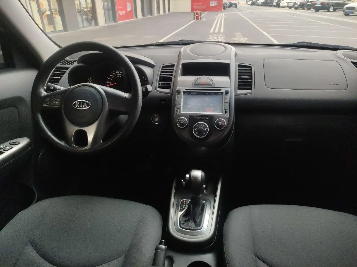2013 Kia Soul 1.6L 123HP L4 4AT,autocango,china used car exporter,china ev exporter,chinese used car exporter,chinese used ev exporter