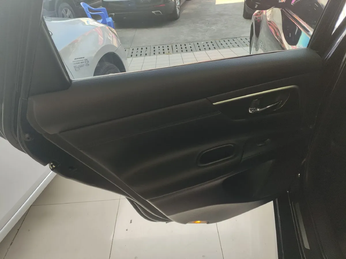 2013 Nissan Teana 2.0L 141HP L4 CVT,autocango,china used car exporter,china ev exporter,chinese used car exporter,chinese used ev exporter