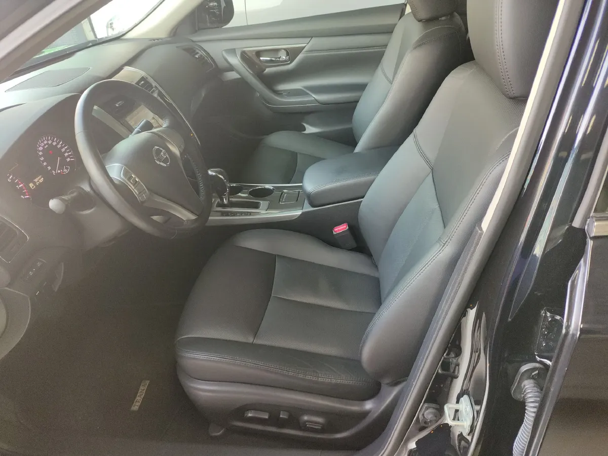 2013 Nissan Teana 2.0L 141HP L4 CVT,autocango,china used car exporter,china ev exporter,chinese used car exporter,chinese used ev exporter