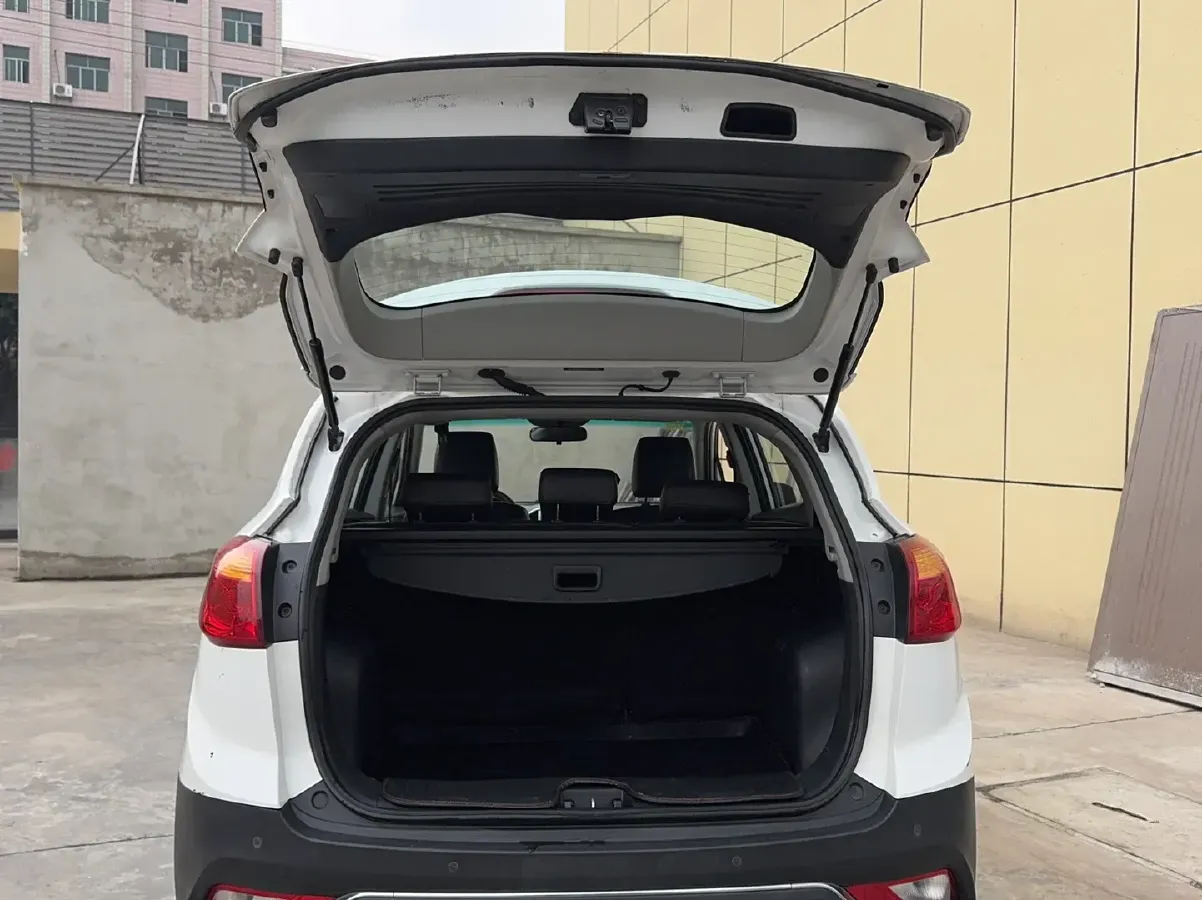 2016 JAC Refine S3 1.5L 113HP L4 6MT,autocango,china used car exporter,china ev exporter,chinese used car exporter,chinese used ev exporter