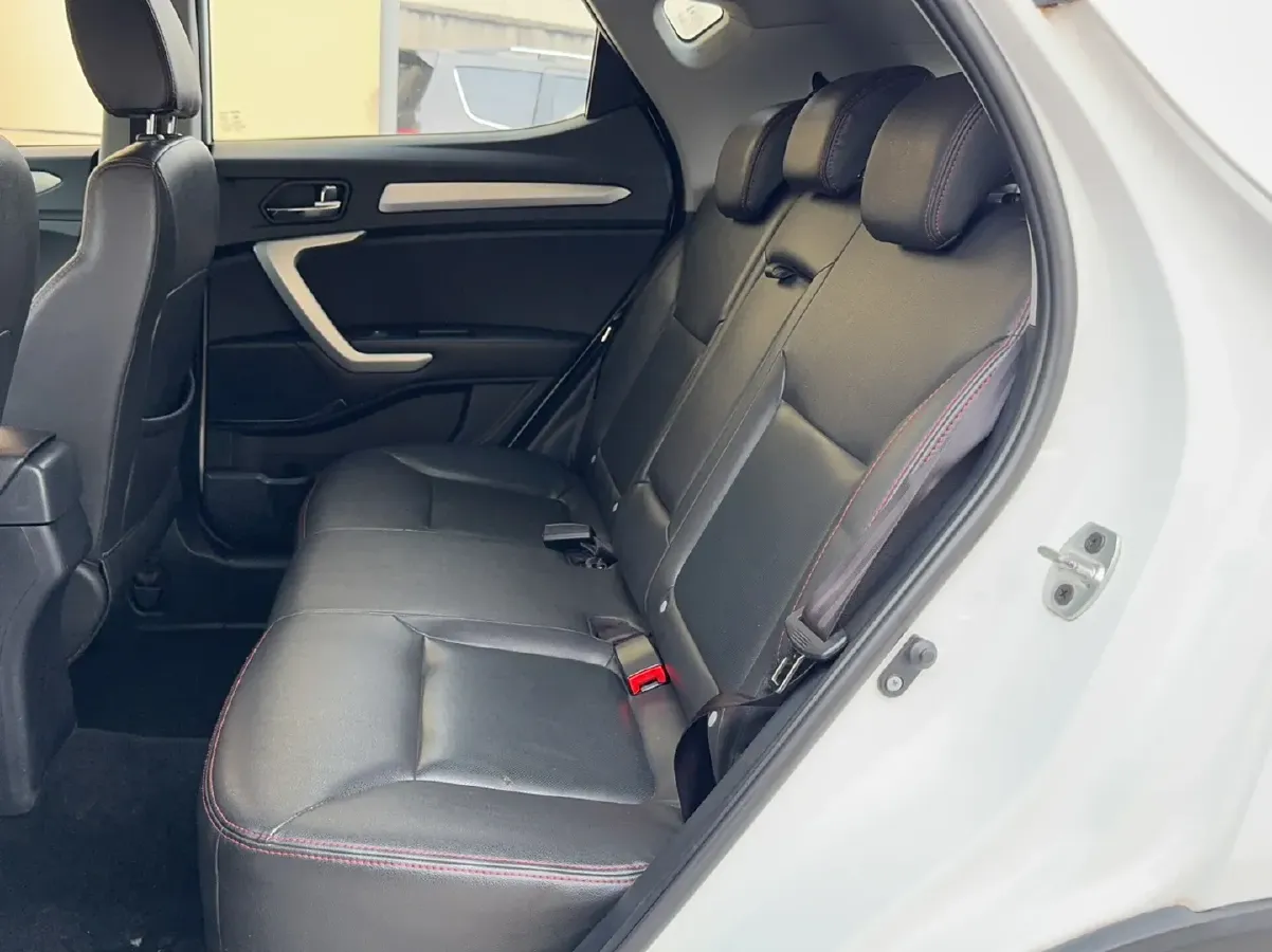 2016 JAC Refine S3 1.5L 113HP L4 6MT,autocango,china used car exporter,china ev exporter,chinese used car exporter,chinese used ev exporter