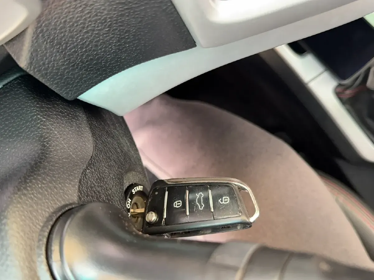 2016 JAC Refine S3 1.5L 113HP L4 6MT,autocango,china used car exporter,china ev exporter,chinese used car exporter,chinese used ev exporter