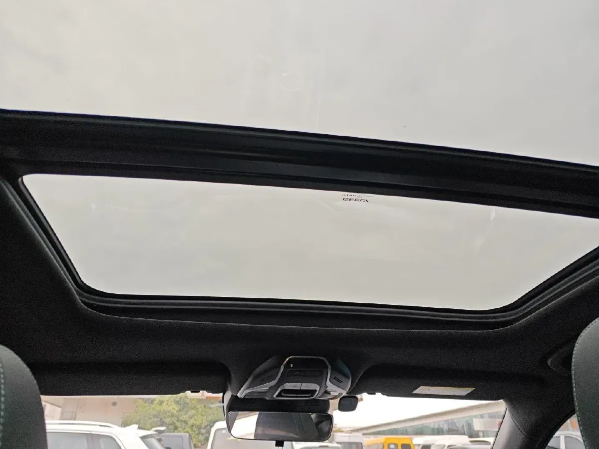 2023 Geely Preface 2.0T 190HP L4 7DCT,autocango,china used car exporter,china ev exporter,chinese used car exporter,chinese used ev exporter