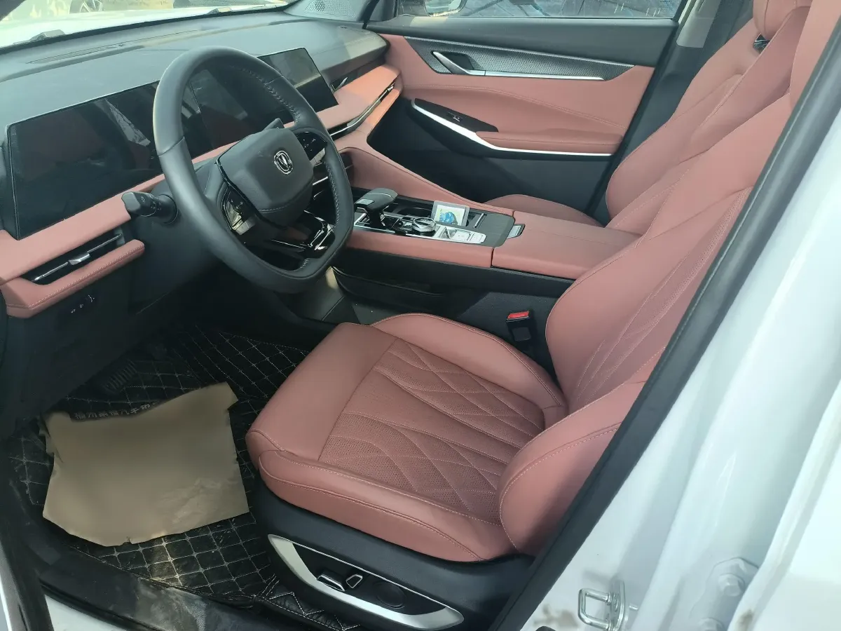 2024 ChangAn CS75 Plus 1.5T 188HP L4 8AT,autocango,china used car exporter,china ev exporter,chinese used car exporter,chinese used ev exporter