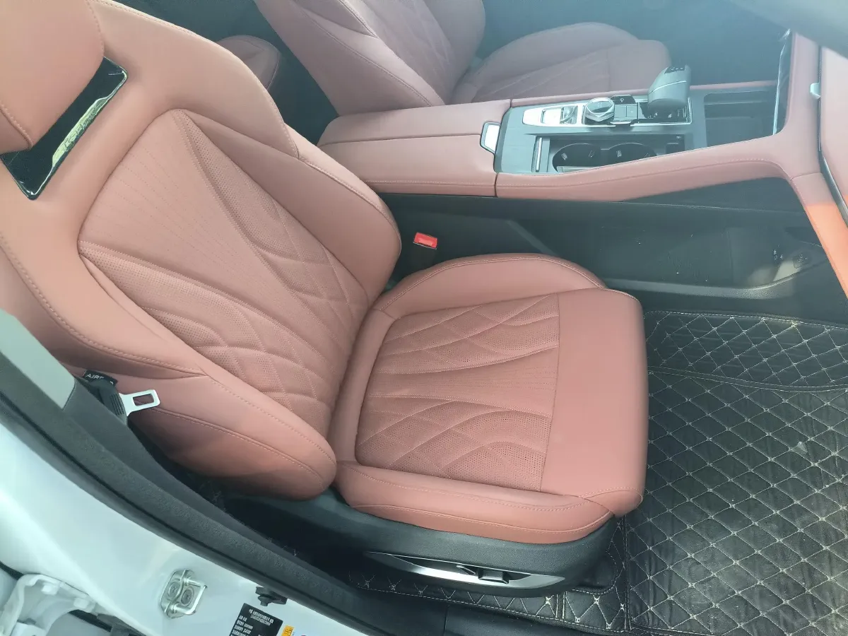 2024 ChangAn CS75 Plus 1.5T 188HP L4 8AT,autocango,china used car exporter,china ev exporter,chinese used car exporter,chinese used ev exporter