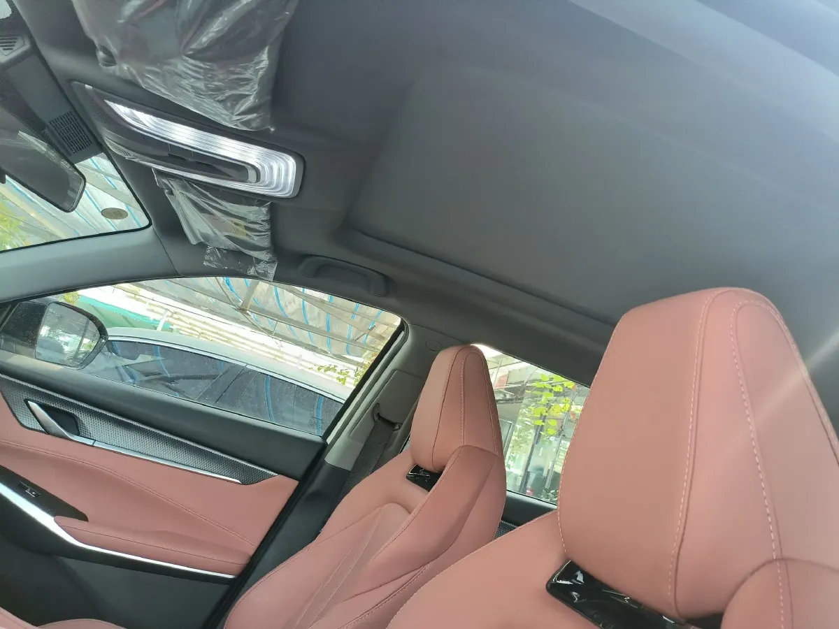 2024 ChangAn CS75 Plus 1.5T 188HP L4 8AT,autocango,china used car exporter,china ev exporter,chinese used car exporter,chinese used ev exporter