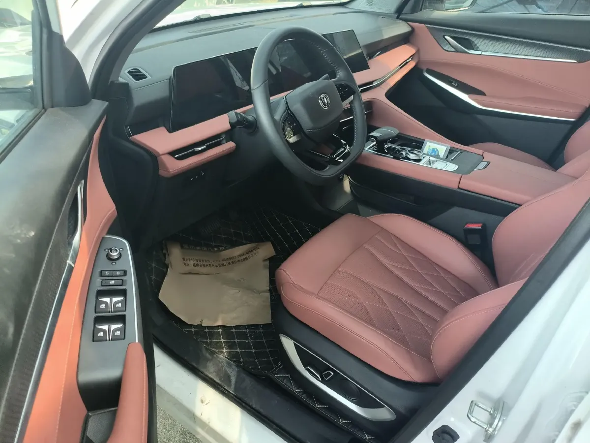 2024 ChangAn CS75 Plus 1.5T 188HP L4 8AT,autocango,china used car exporter,china ev exporter,chinese used car exporter,chinese used ev exporter