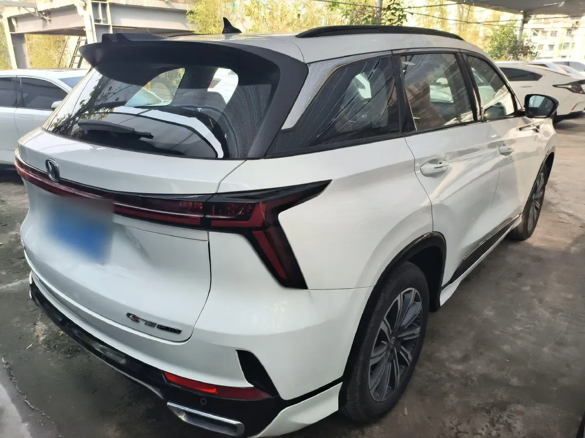 2024 ChangAn CS75 Plus 1.5T 188HP L4 8AT,autocango,china used car exporter,china ev exporter,chinese used car exporter,chinese used ev exporter