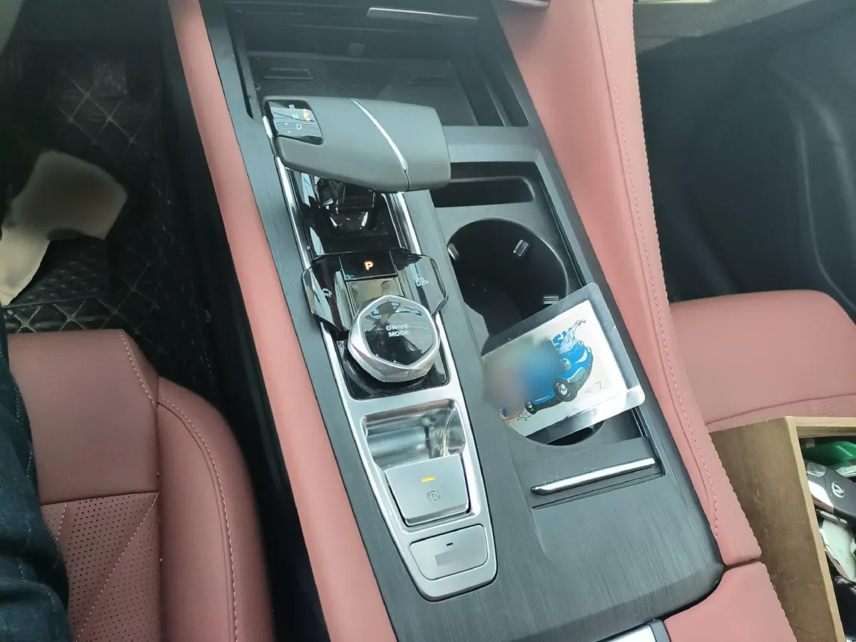 2024 ChangAn CS75 Plus 1.5T 188HP L4 8AT,autocango,china used car exporter,china ev exporter,chinese used car exporter,chinese used ev exporter