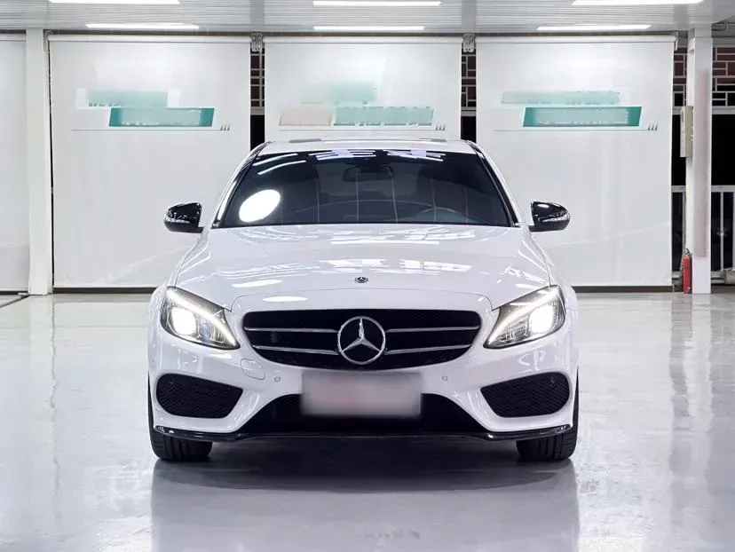 2018 Mercedes-Benz C Class 2.0T 184HP L4 9AT,autocango,china used car exporter,china ev exporter,chinese used car exporter,chinese used ev exporter