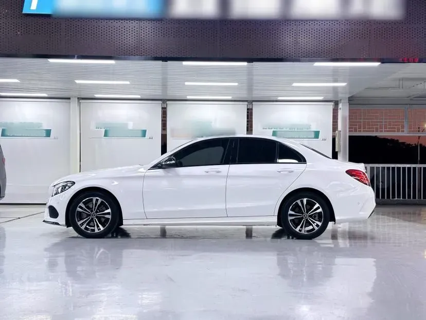 2018 Mercedes-Benz C Class 2.0T 184HP L4 9AT,autocango,china used car exporter,china ev exporter,chinese used car exporter,chinese used ev exporter