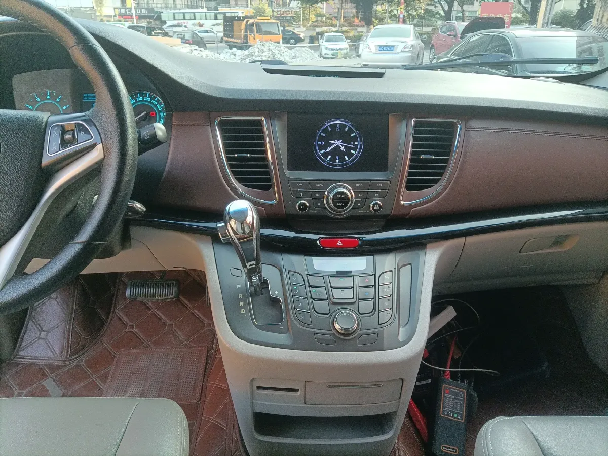 2016 JAC Refine M5 2.0T 177HP L4 5AT,autocango,china used car exporter,china ev exporter,chinese used car exporter,chinese used ev exporter