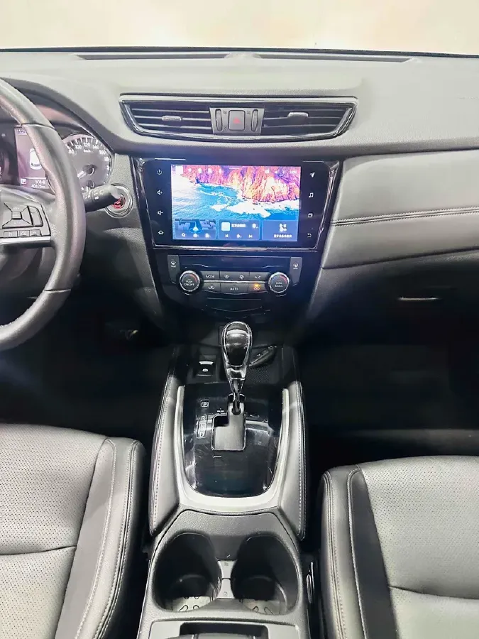 2022 Nissan X-Trail 2.0L 151HP L4 CVT,autocango,china used car exporter,china ev exporter,chinese used car exporter,chinese used ev exporter