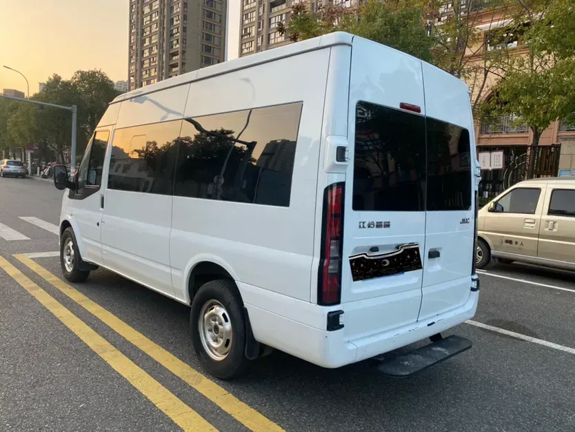 2023 JMC FuShun 2.0T 146HP L4 6MT,autocango,china used car exporter,china ev exporter,chinese used car exporter,chinese used ev exporter