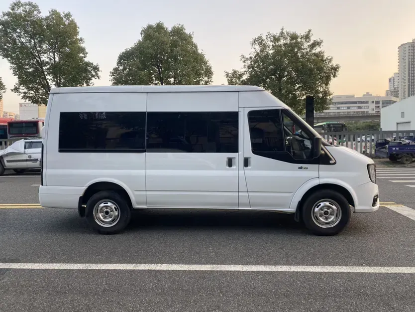 2023 JMC FuShun 2.0T 146HP L4 6MT,autocango,china used car exporter,china ev exporter,chinese used car exporter,chinese used ev exporter