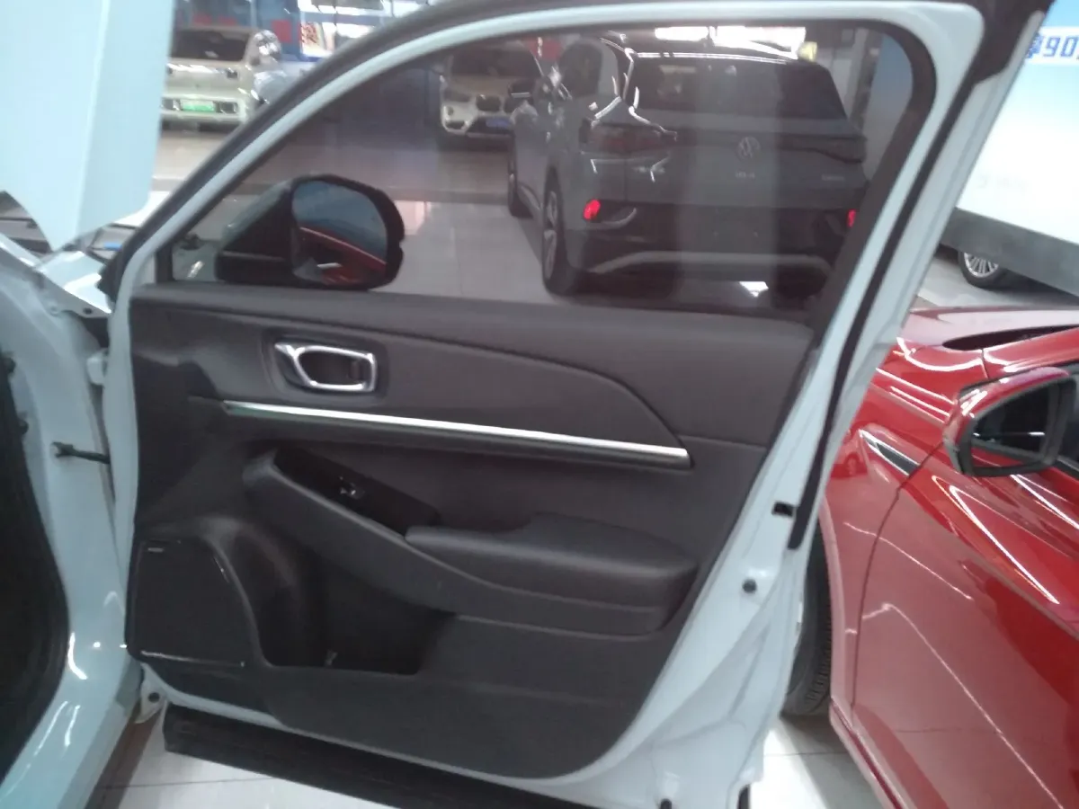 2023 Honda e:NP1 BEV 68.8KWH,autocango,china used car exporter,china ev exporter,chinese used car exporter,chinese used ev exporter